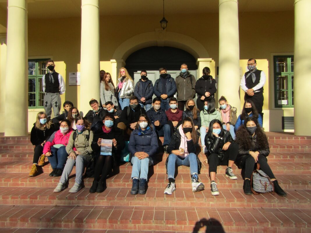 „Testünk a csoda” kiállítás a múzeumban